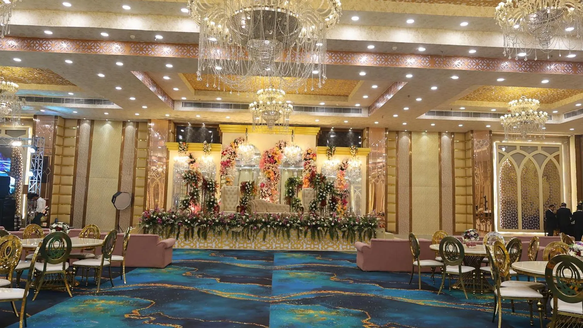 The Sandalwood By La Carnation I Faridabad-Gurgaon Road Hotel Gurgaon